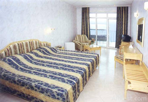 Astoria Beach Hotel 8